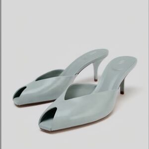 Zara Women's Silver Peep-Toe Mules